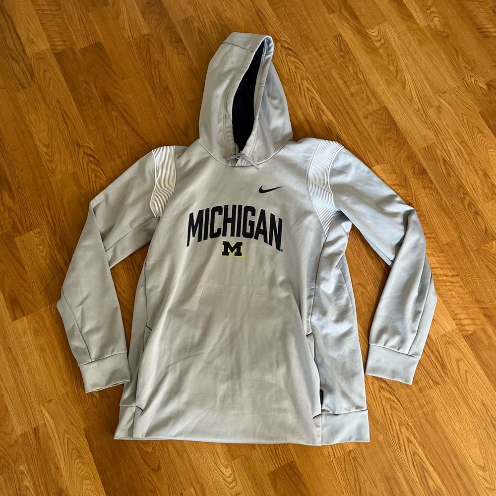 Michigan Wolverines Therma-Fit Hoodie by Nike Mens Size: Large